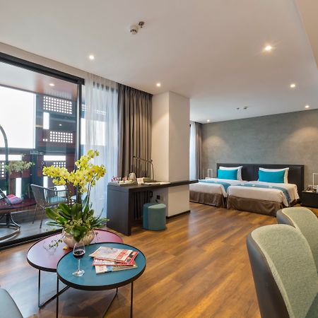 The Code Hotel & Spa Дананг Екстериор снимка