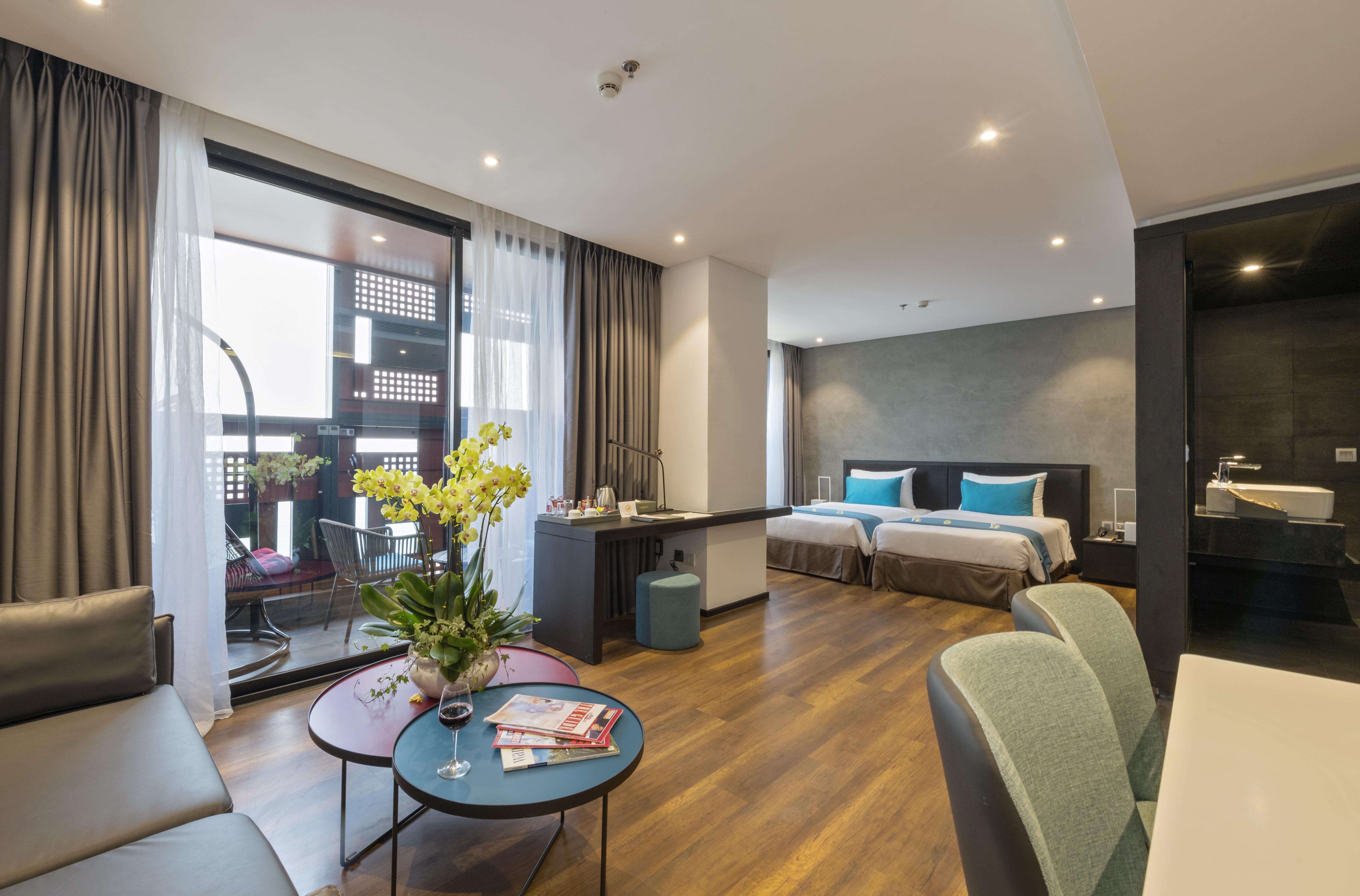 The Code Hotel & Spa Дананг Екстериор снимка